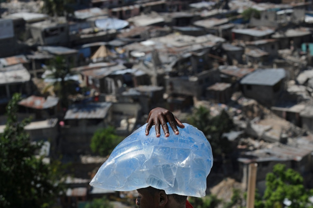 Haiti: Miesiąc po katakliźmie