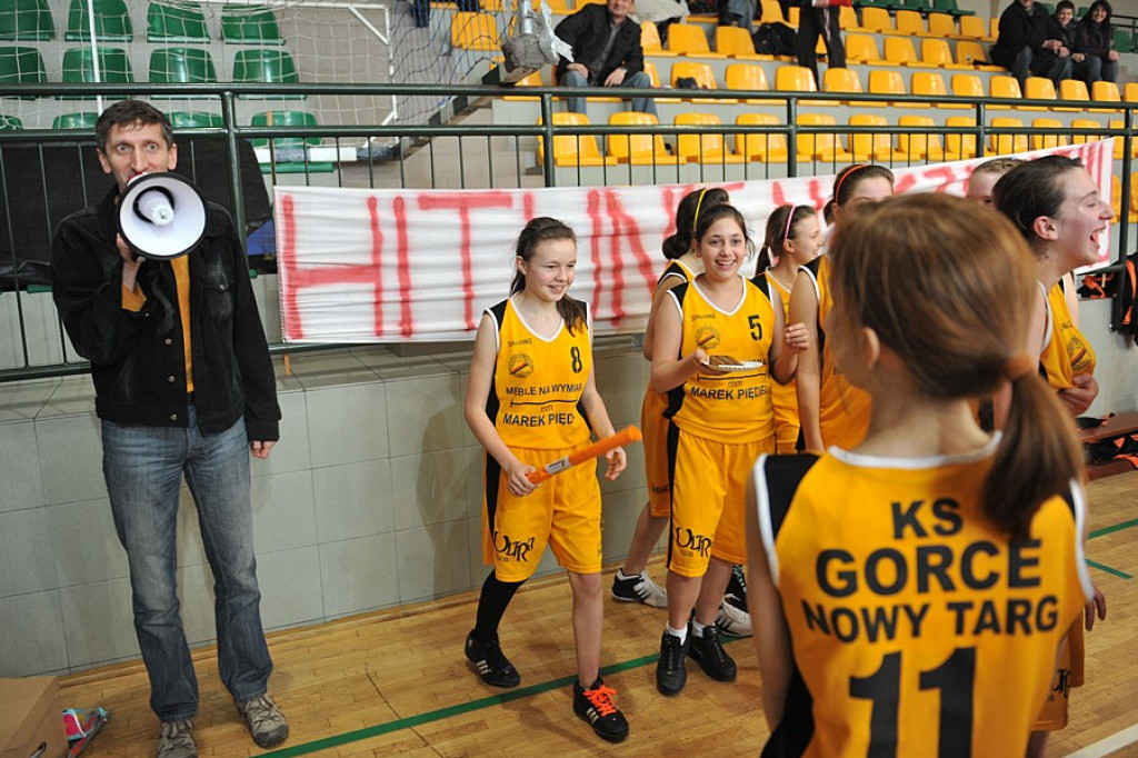 Koszykarski weekend w hali Gorce