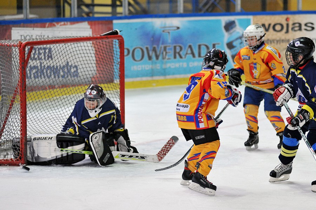 PODHALE CUP 2010: Zmagania młodych hokeistów
