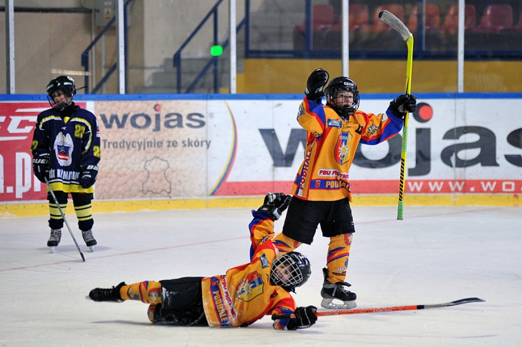 PODHALE CUP 2010: Zmagania młodych hokeistów