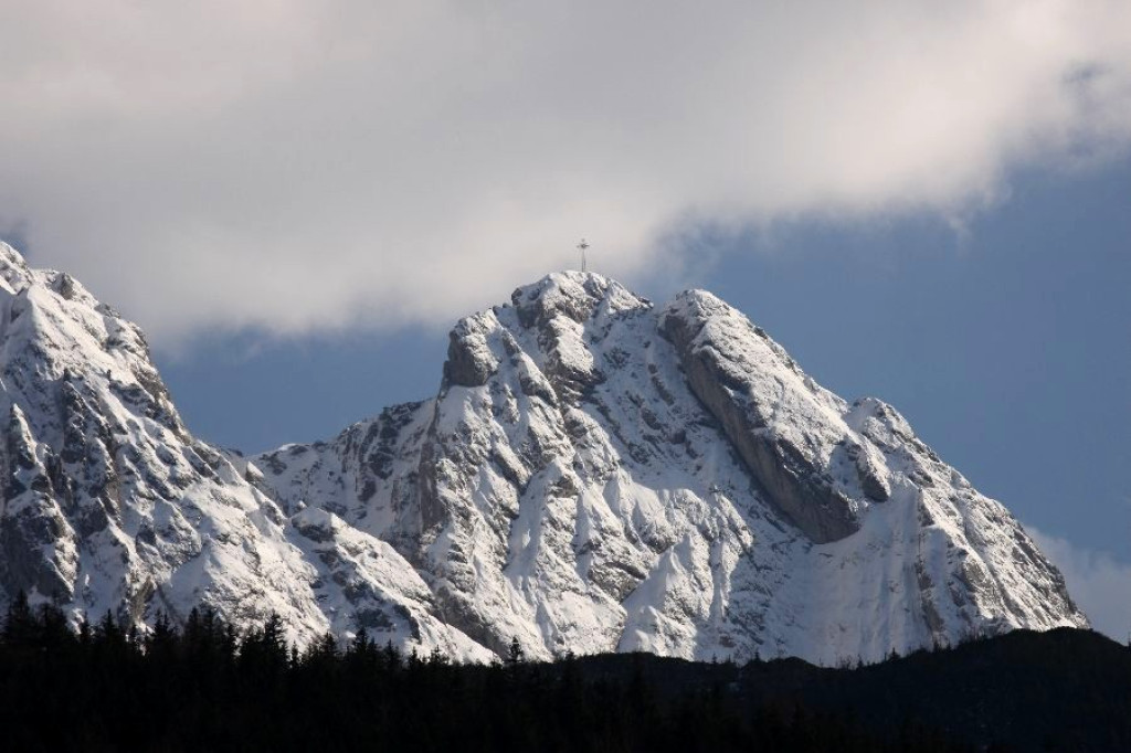 Wiosna powoli zdobywa Tatry