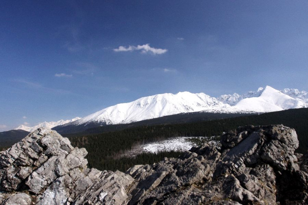 Wiosna powoli zdobywa Tatry