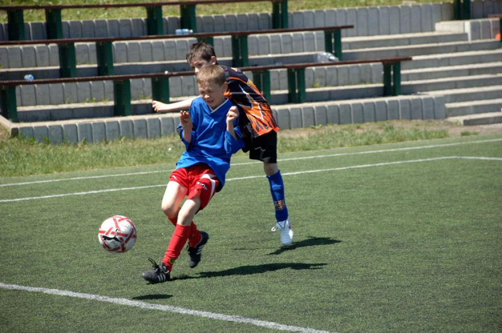 Z podwórka na stadion