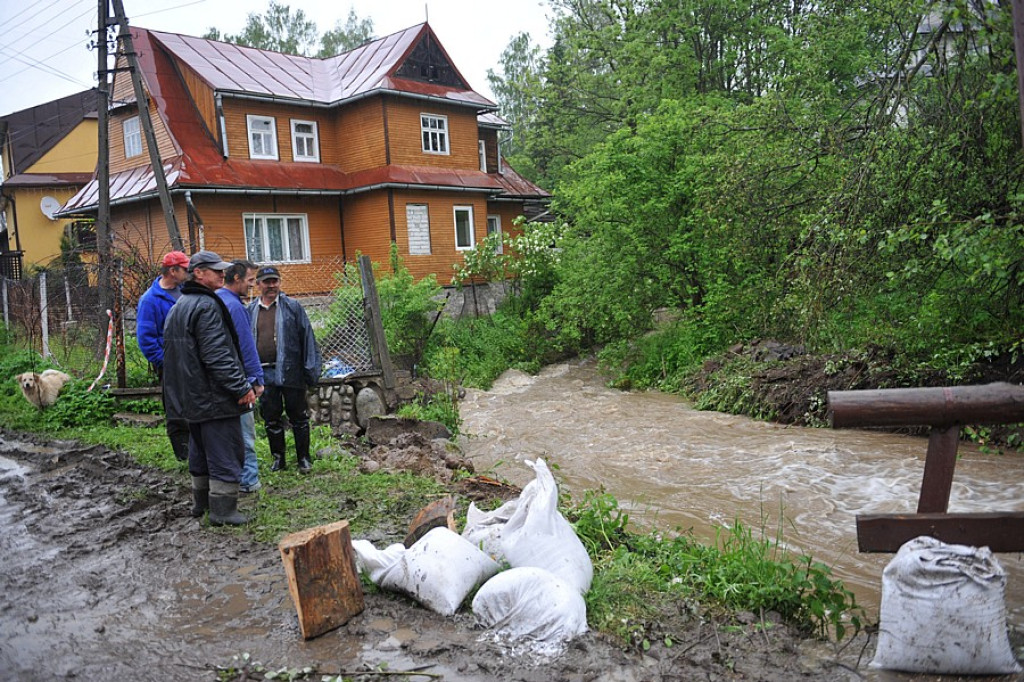 Katastrofa w Sromowcach. Woda znów groźna