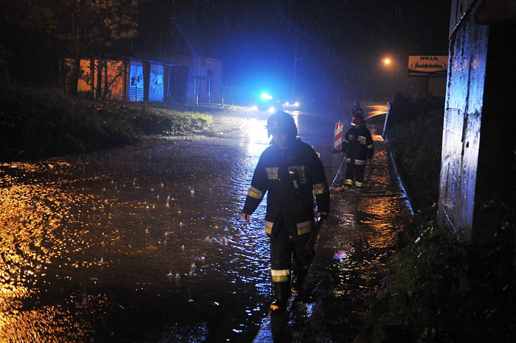 Katastrofa w Sromowcach. Woda znów groźna