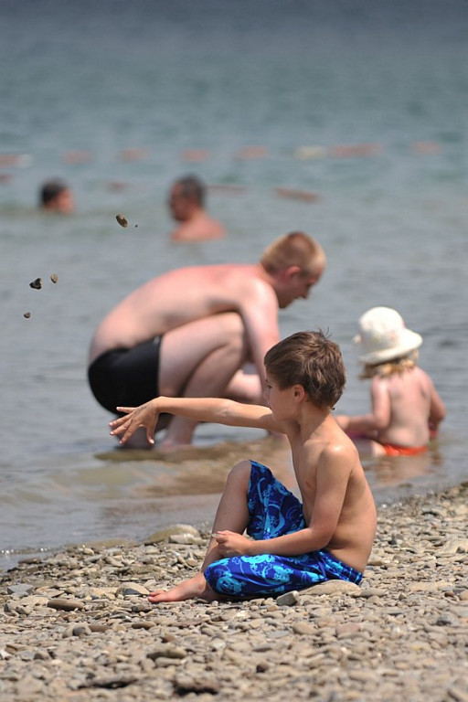 Upalny dzień na Jeziorem Czorsztyńskim