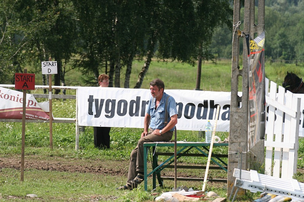 Łopuszna: 12. Zawody w Skokach Przez Przeszkody