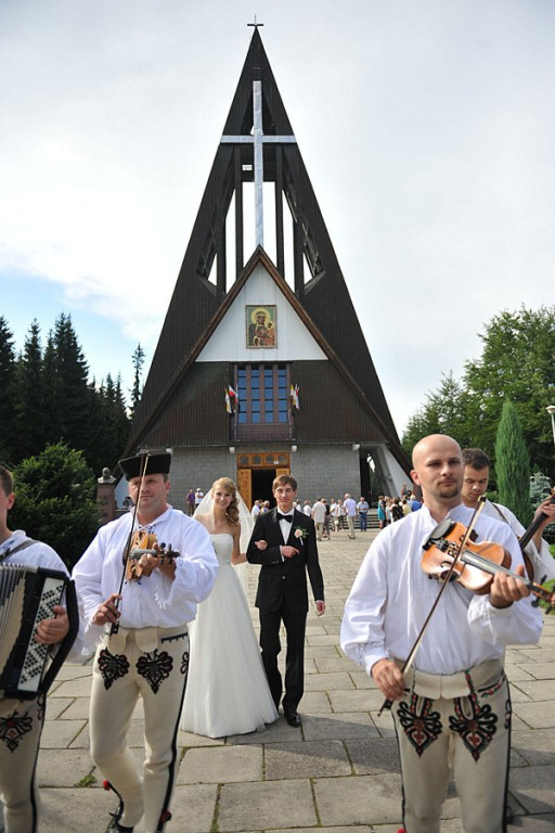 Ewa Bilan i Kamil Stoch na ślubnym kobiercu