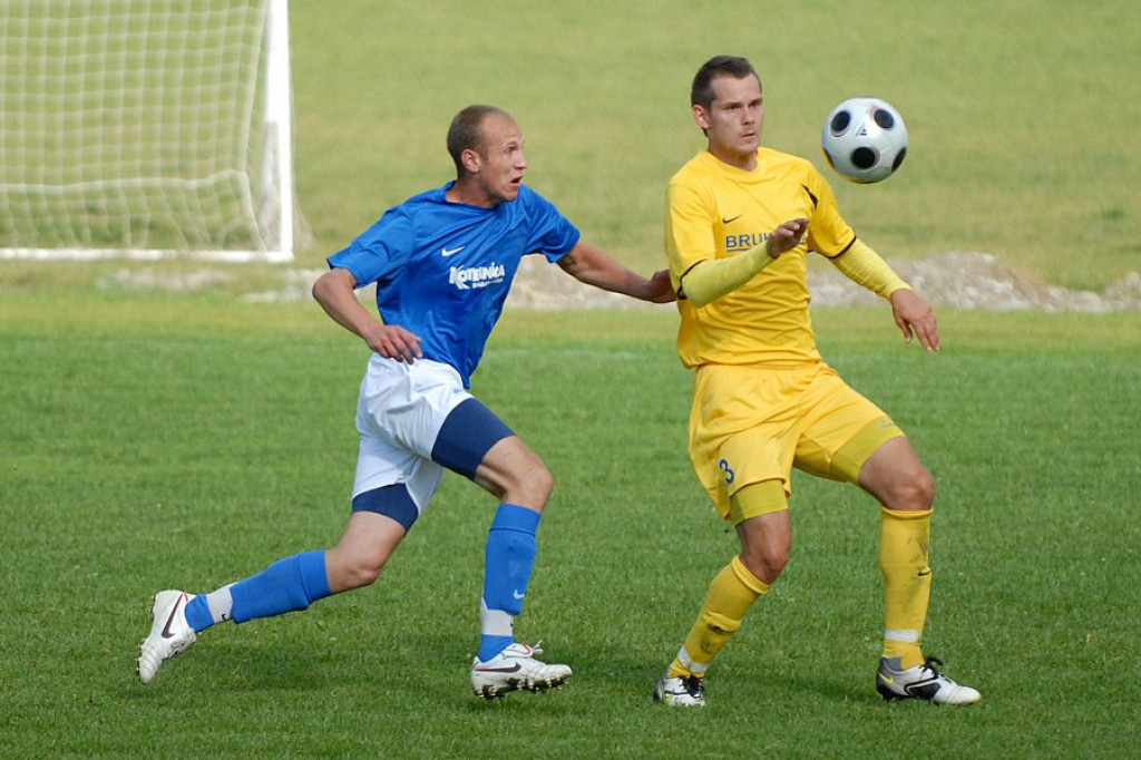 Watra Białka - Brukbet Nieciecza, Lubań Maniowy - Sandecja