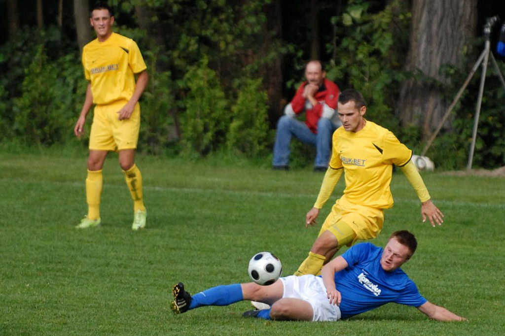 Watra Białka - Brukbet Nieciecza, Lubań Maniowy - Sandecja