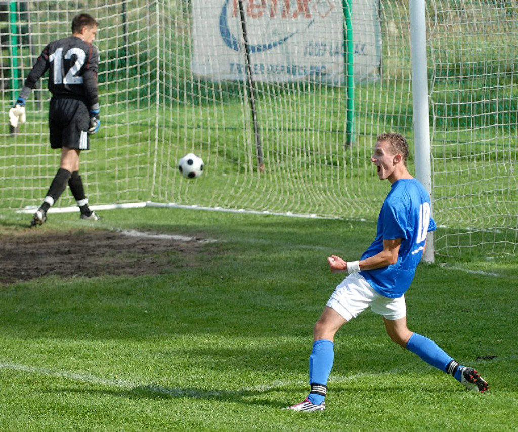 Watra Białka - Brukbet Nieciecza, Lubań Maniowy - Sandecja