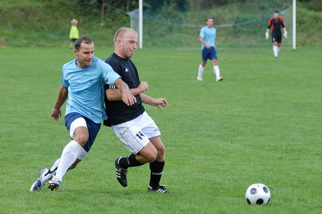 Watra Białka - Brukbet Nieciecza, Lubań Maniowy - Sandecja