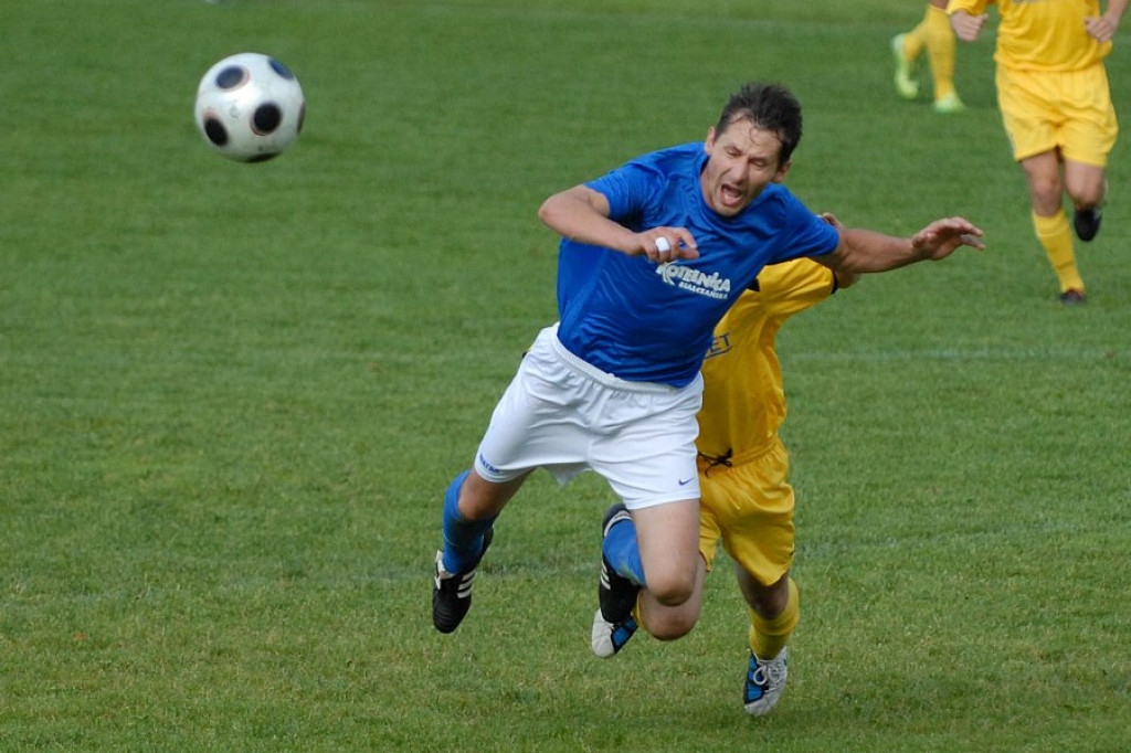 Watra Białka - Brukbet Nieciecza, Lubań Maniowy - Sandecja