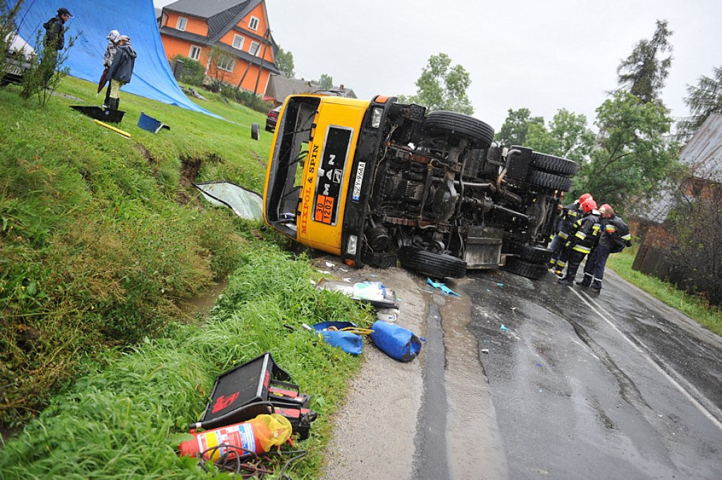 Wypadek cysterny w Piekielniku