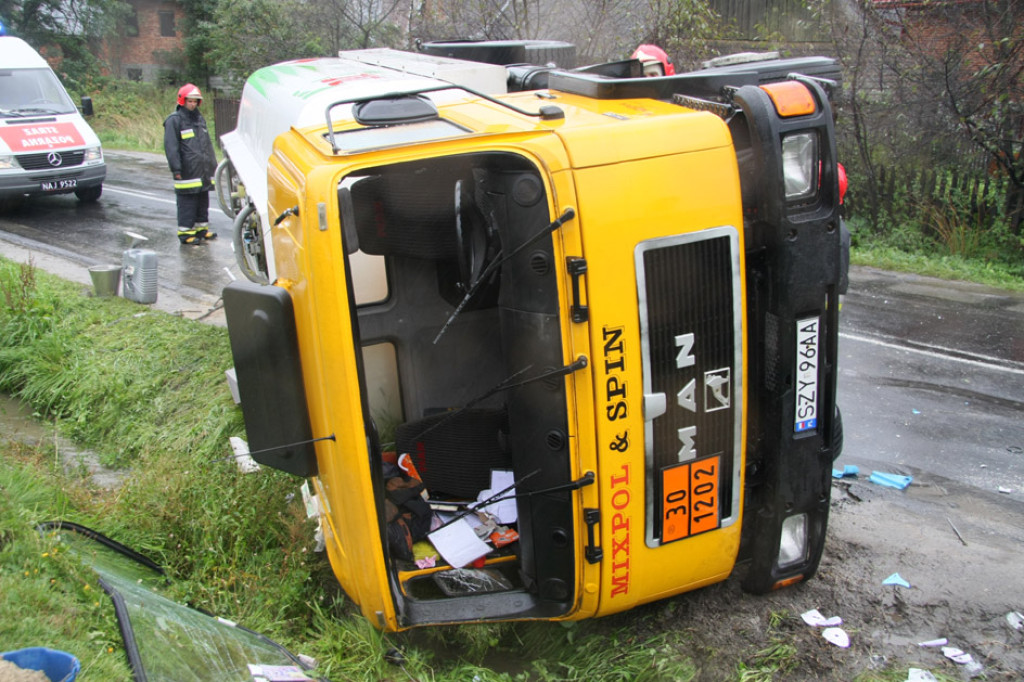 Wypadek cysterny w Piekielniku