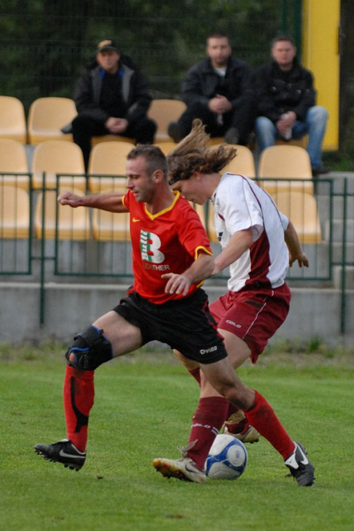 Dunajec Ostrowsko - LKS Poroniec