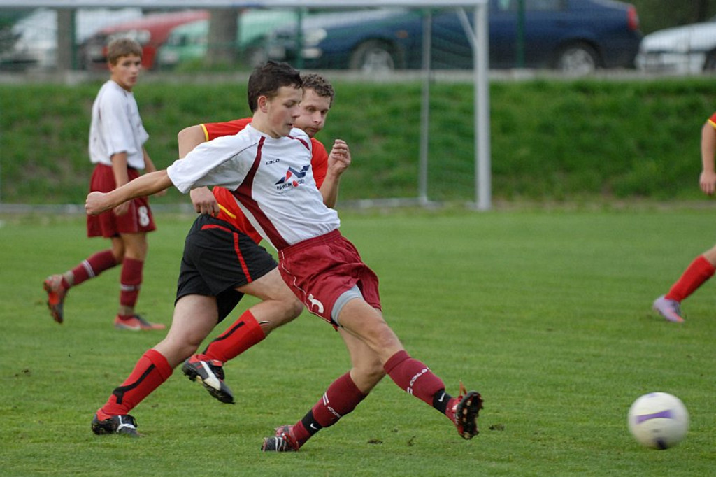 Dunajec Ostrowsko - LKS Poroniec