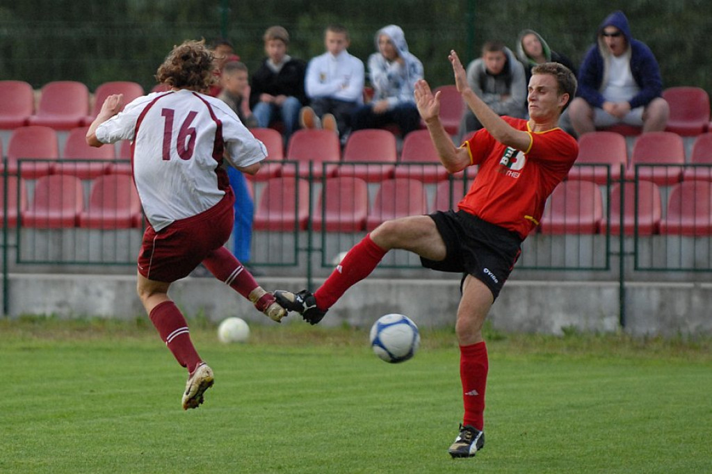 Dunajec Ostrowsko - LKS Poroniec