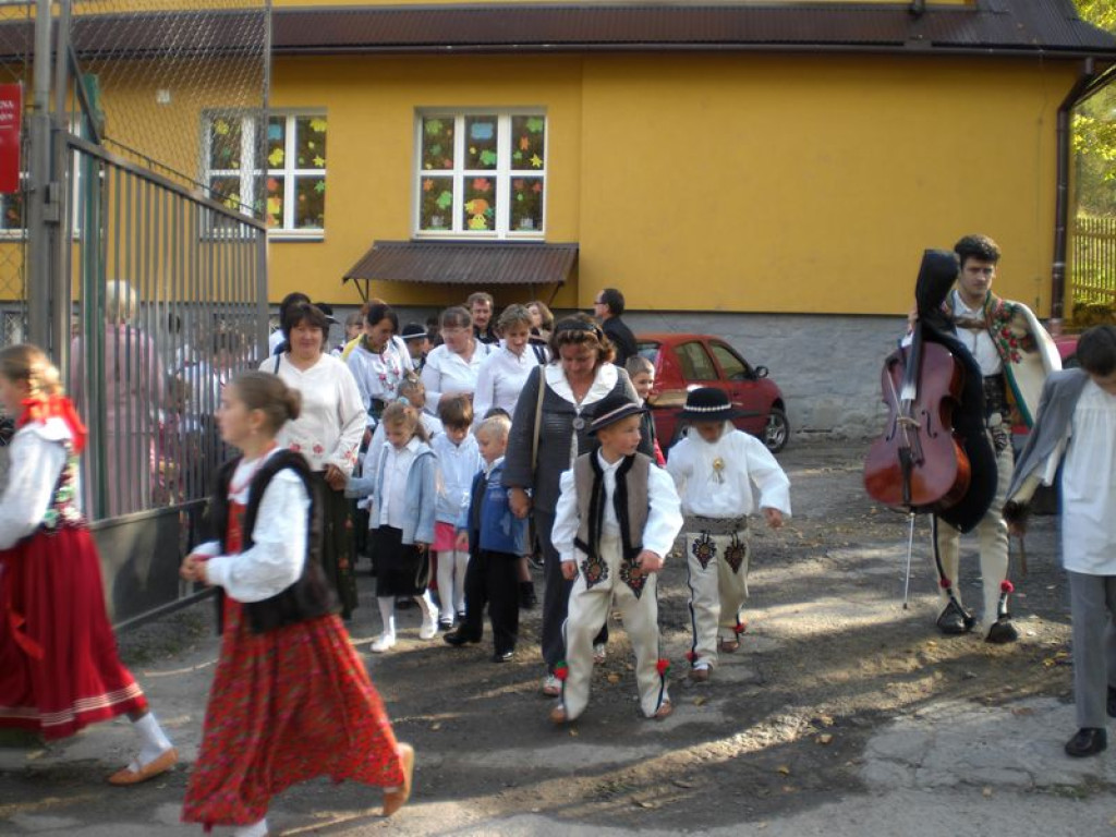 Gliczarów Dolny: Wielki jubileusz 100 lat szkoły