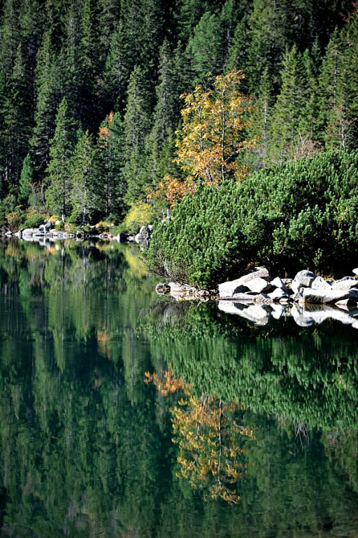 Morskie Oko: Tatry w barwach jesieni