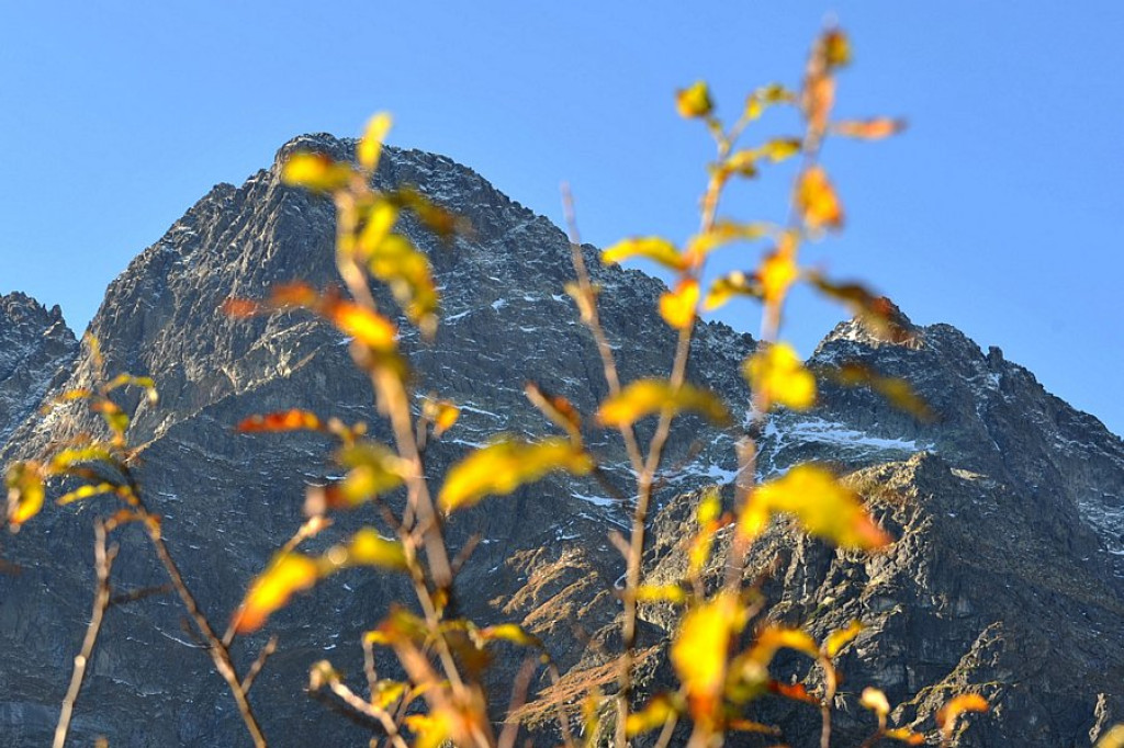 Morskie Oko: Tatry w barwach jesieni