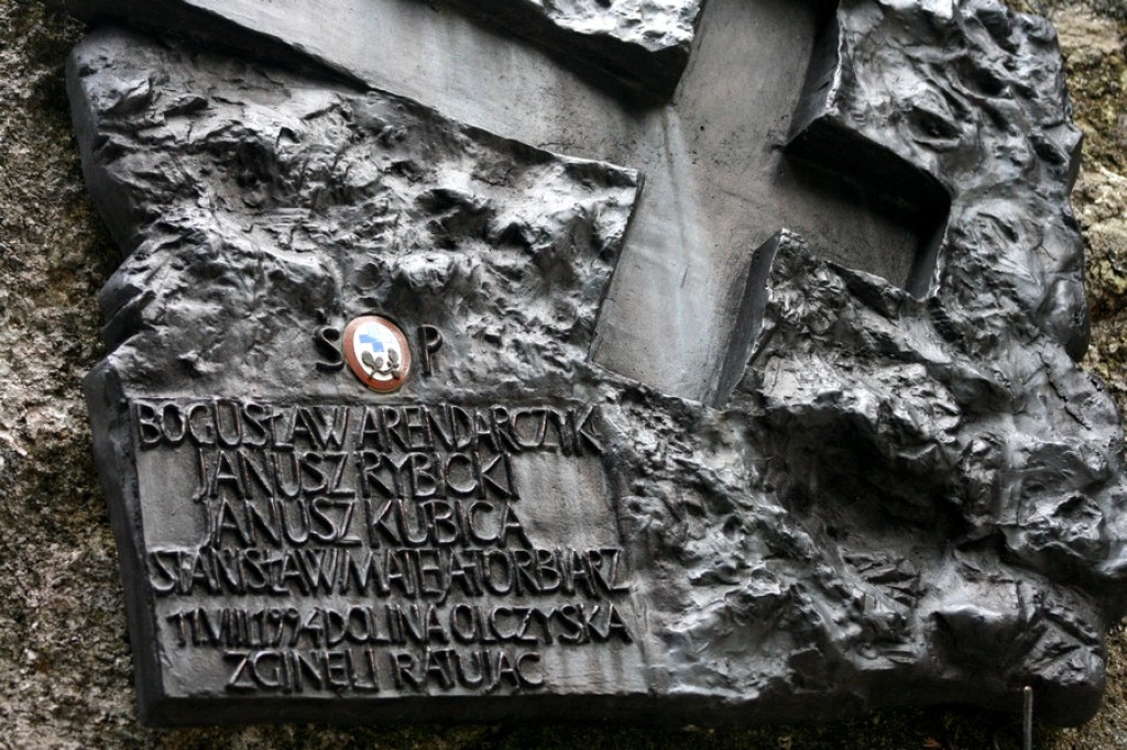 Cmentarz pod Osterwą. Żywym ku przestrodze