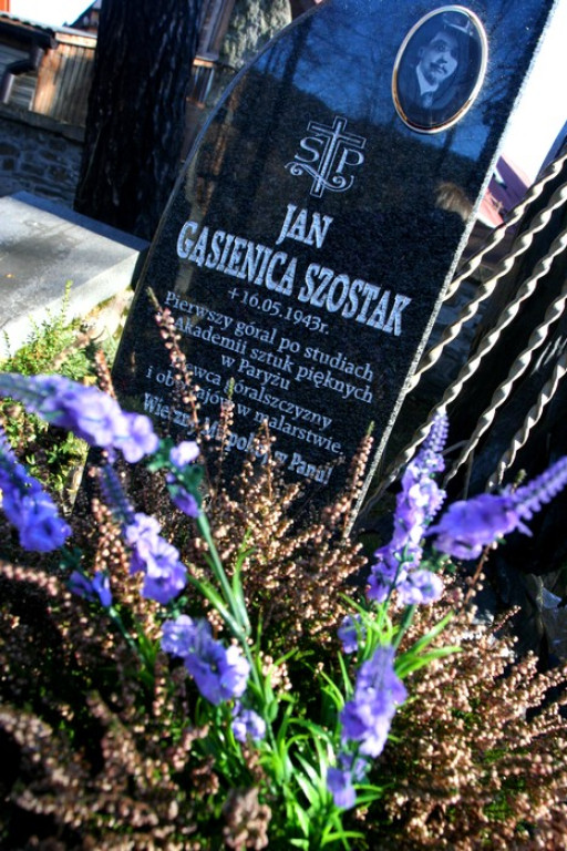 Dzień Wszystkich Świętych na zakopiańskich cmentarzach