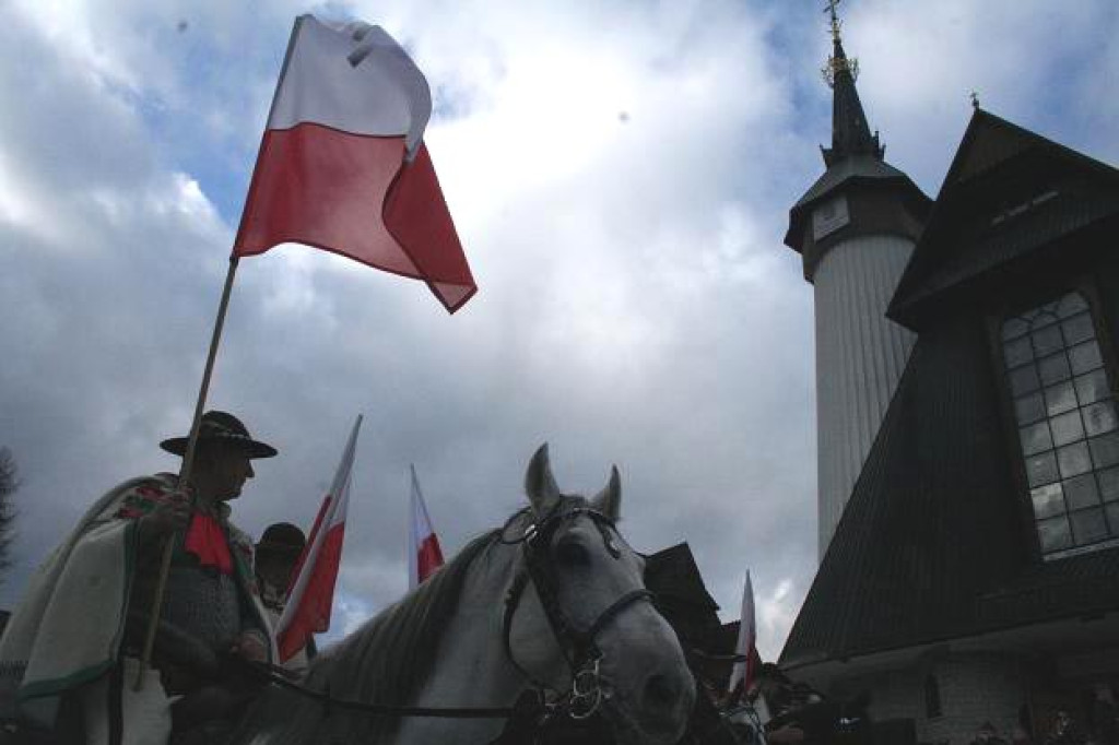 11 Listopada w Zakopanem. Smoleńska ziemia na Krzeptówkach