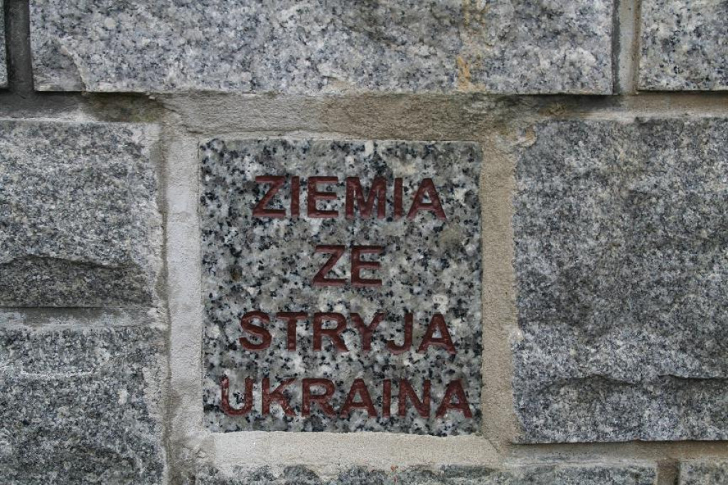 11 Listopada w Zakopanem. Smoleńska ziemia na Krzeptówkach