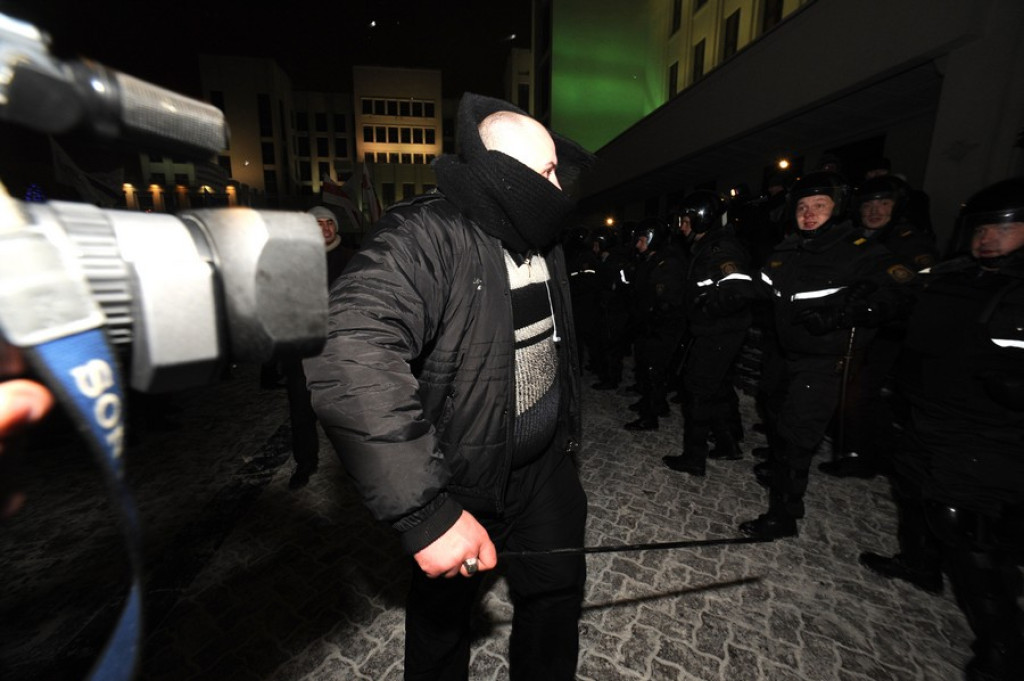 Milicja brutalnie spacyfikowała demonstrację