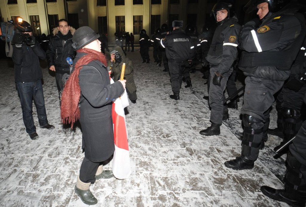 Milicja brutalnie spacyfikowała demonstrację