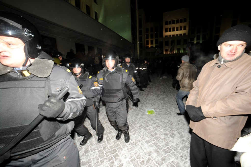 Milicja brutalnie spacyfikowała demonstrację