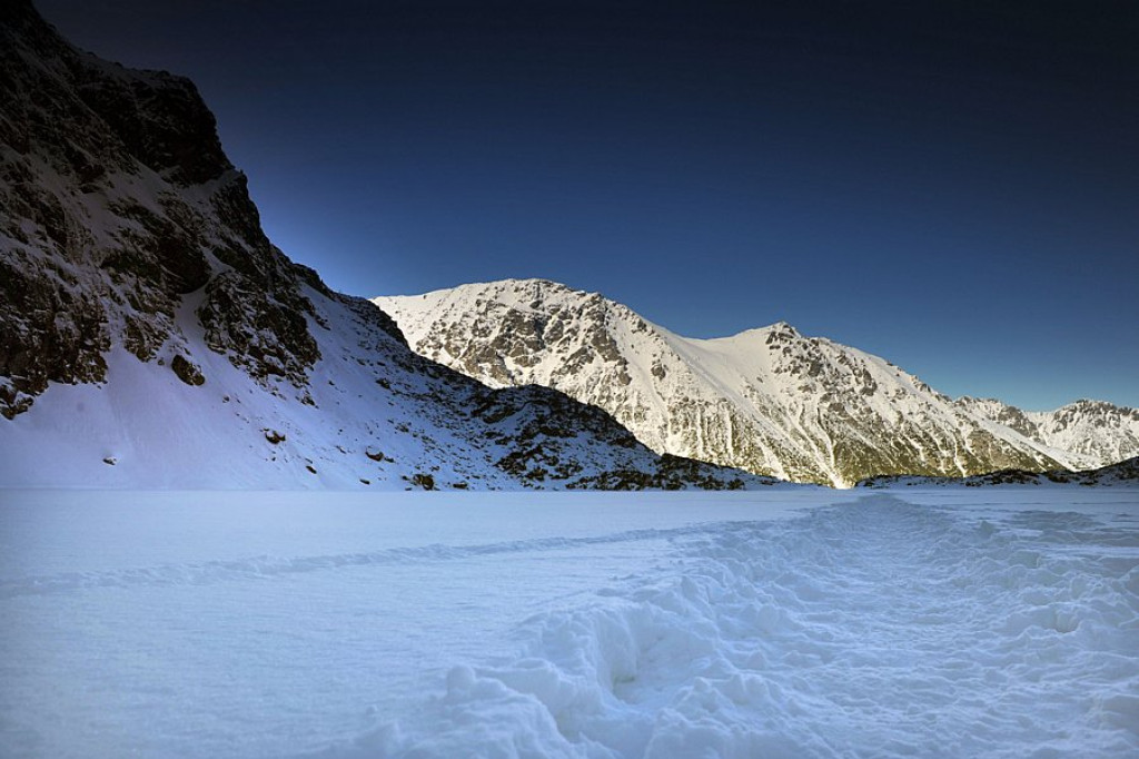 Morskie Oko i Czarny Staw zimą