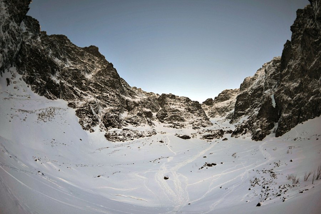 Morskie Oko i Czarny Staw zimą