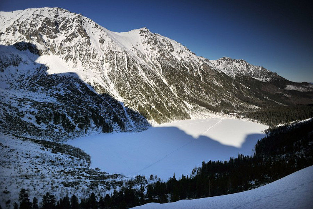 Morskie Oko i Czarny Staw zimą