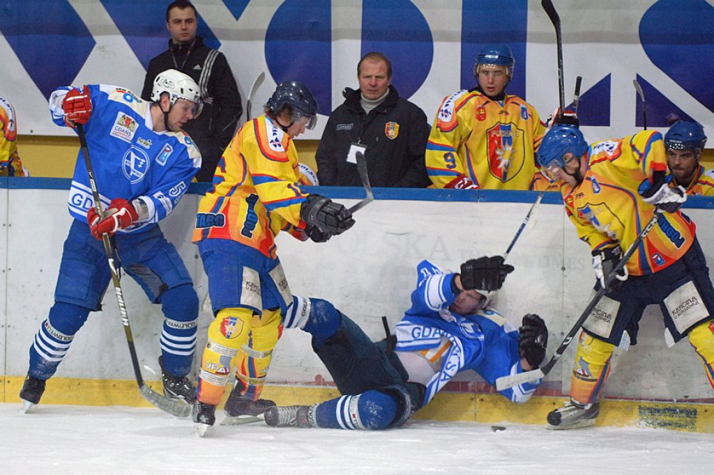 MMKS Podhale - GKS Stoczniowiec