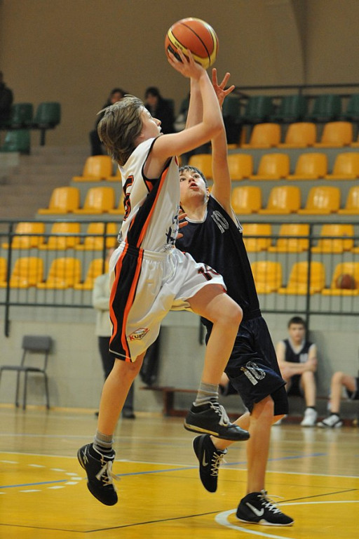 Koszykówka chłopców: UKS Piątka Nowy Targ – MKS Limanowa