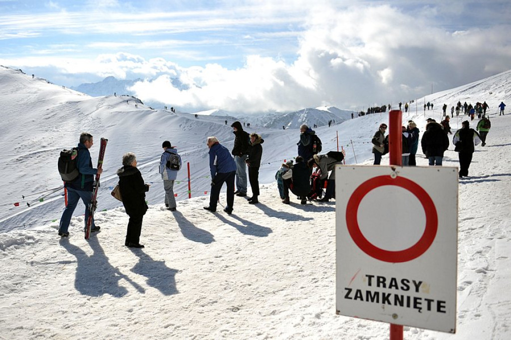 Kasprowy za darmo. Za mało śniegu dla narciarzy