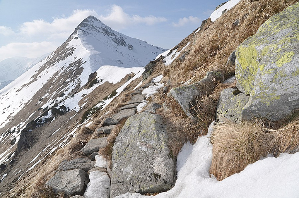 Tatry: Walka wiosny z zimą