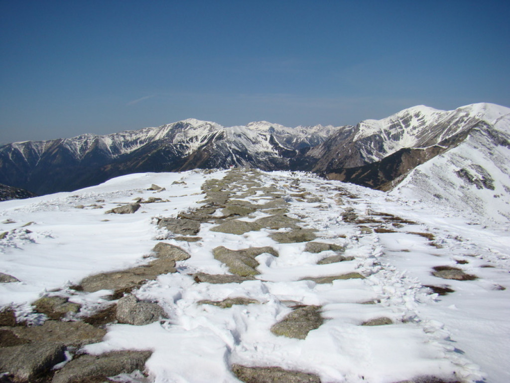 Tatry w wiosenno-zimowej odsłonie