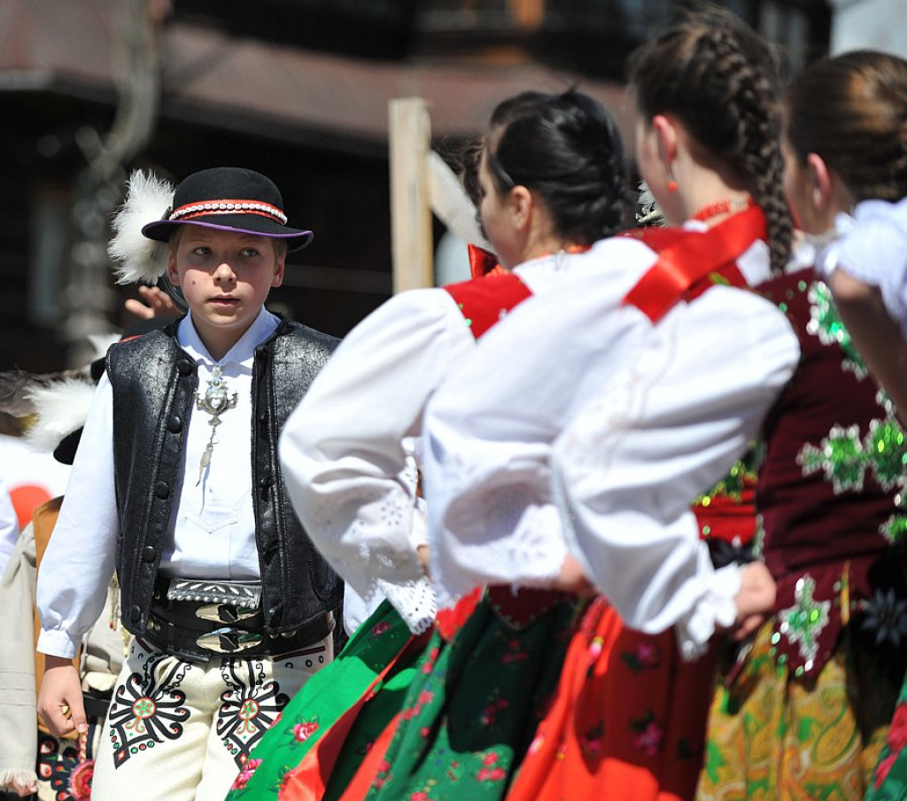 Lindada: U zbiegu kultur