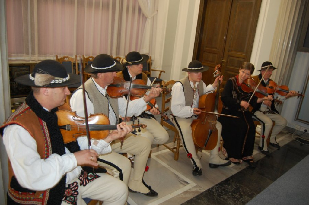 Warszawa: Górale w Sejmie