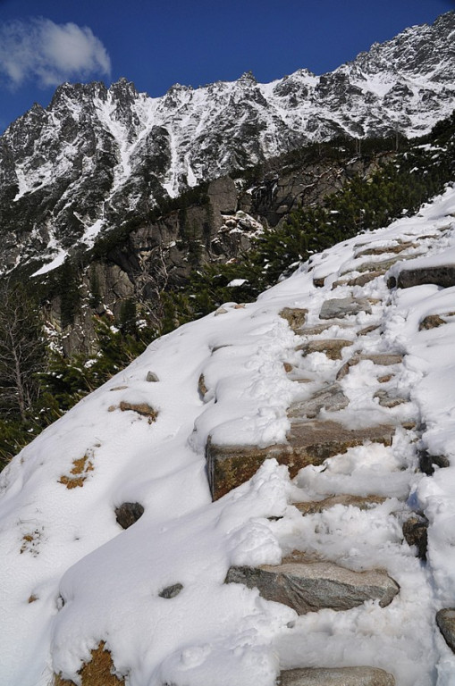 Morskie Oko i Czarny Staw wiosną