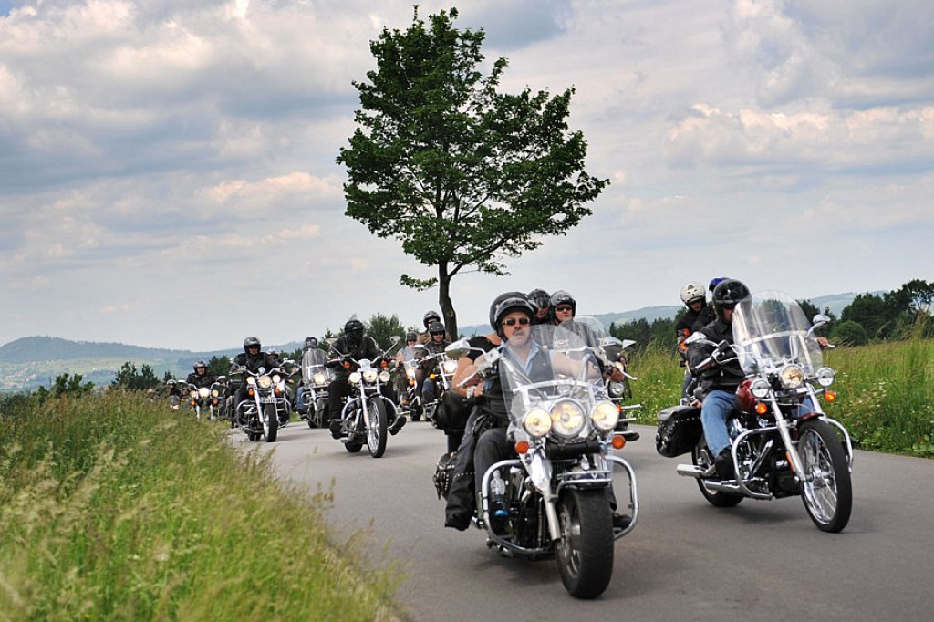 Ciche: I Zlot Motocyklowy w Miętustwie