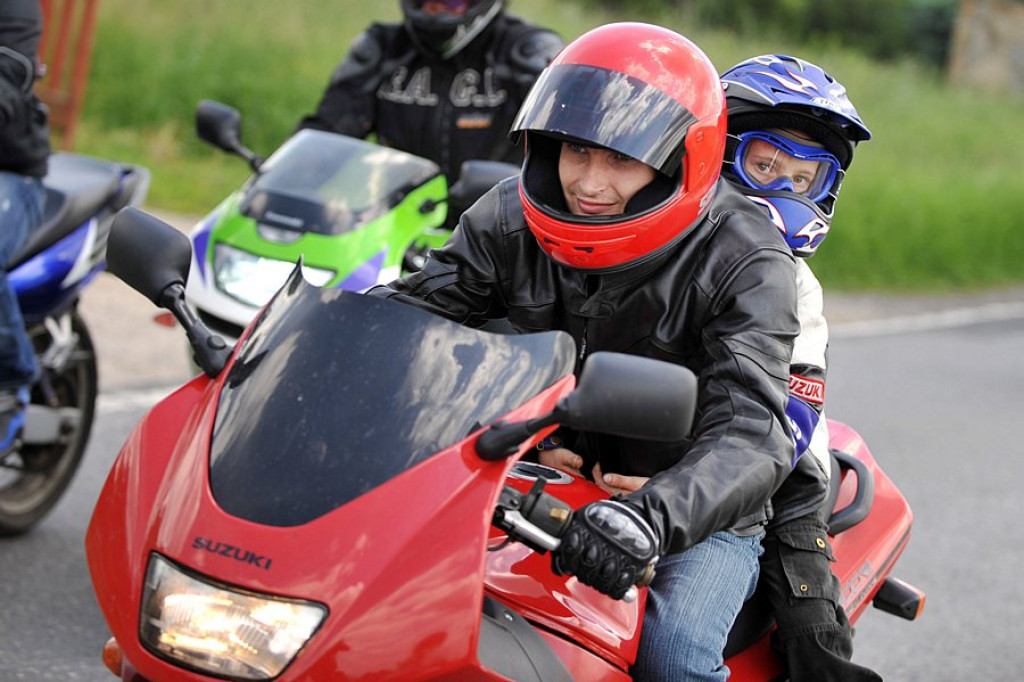 Ciche: I Zlot Motocyklowy w Miętustwie