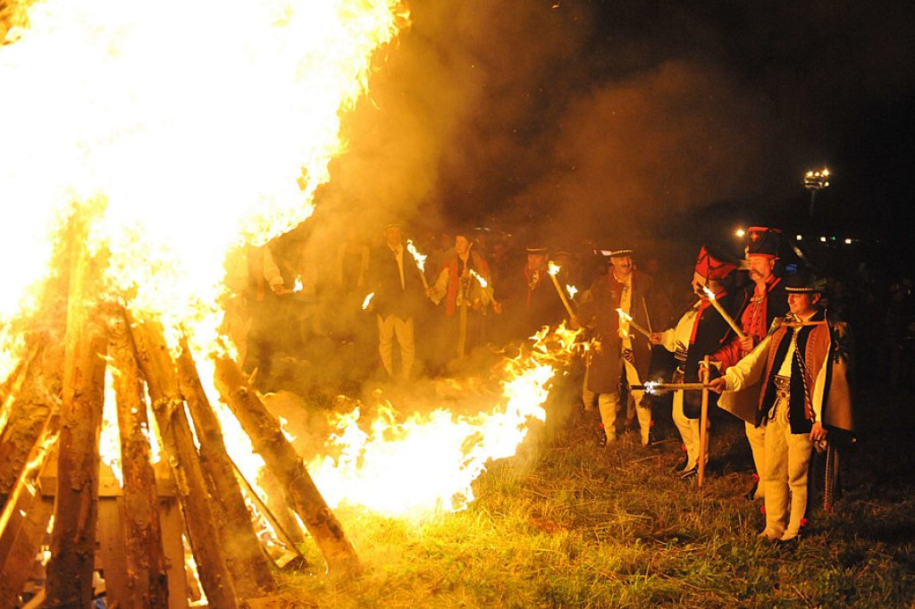 Sabałowa Noc: Zbójnicy, czarownice i orlice