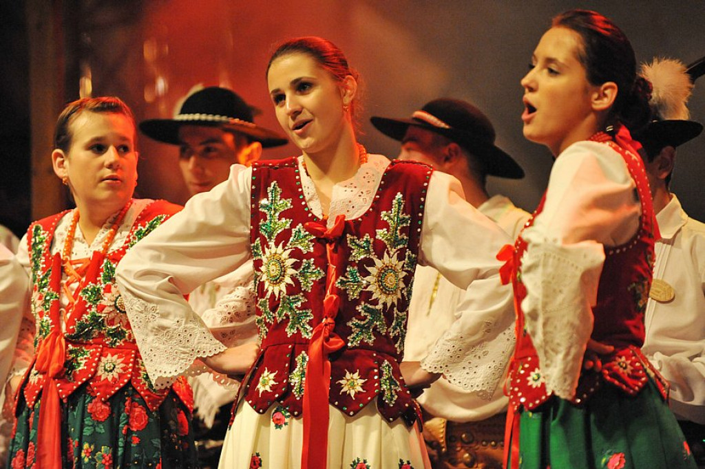 Sabałowa Noc: Zbójnicy, czarownice i orlice