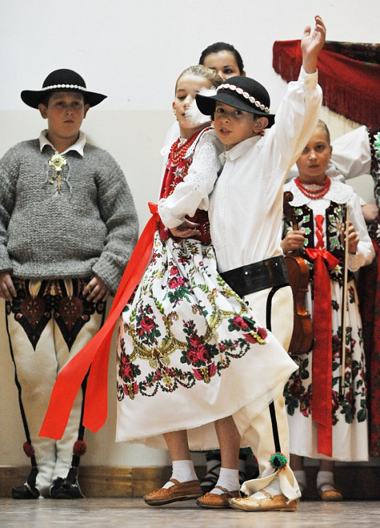 Łopuszna: Z miłości do folkloru