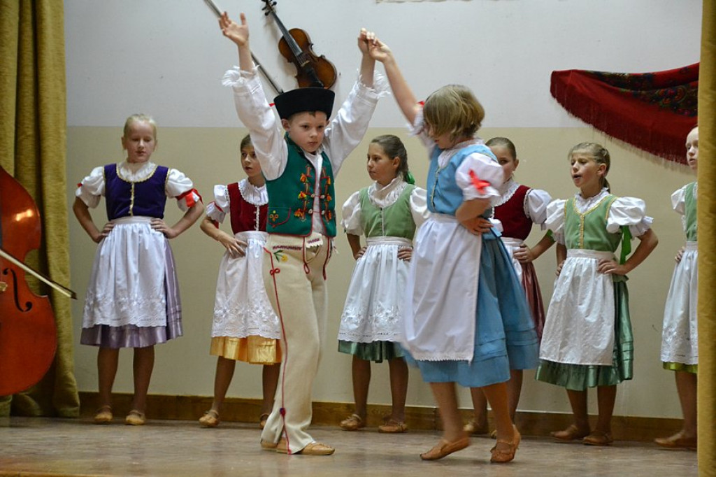 Łopuszna: Z miłości do folkloru