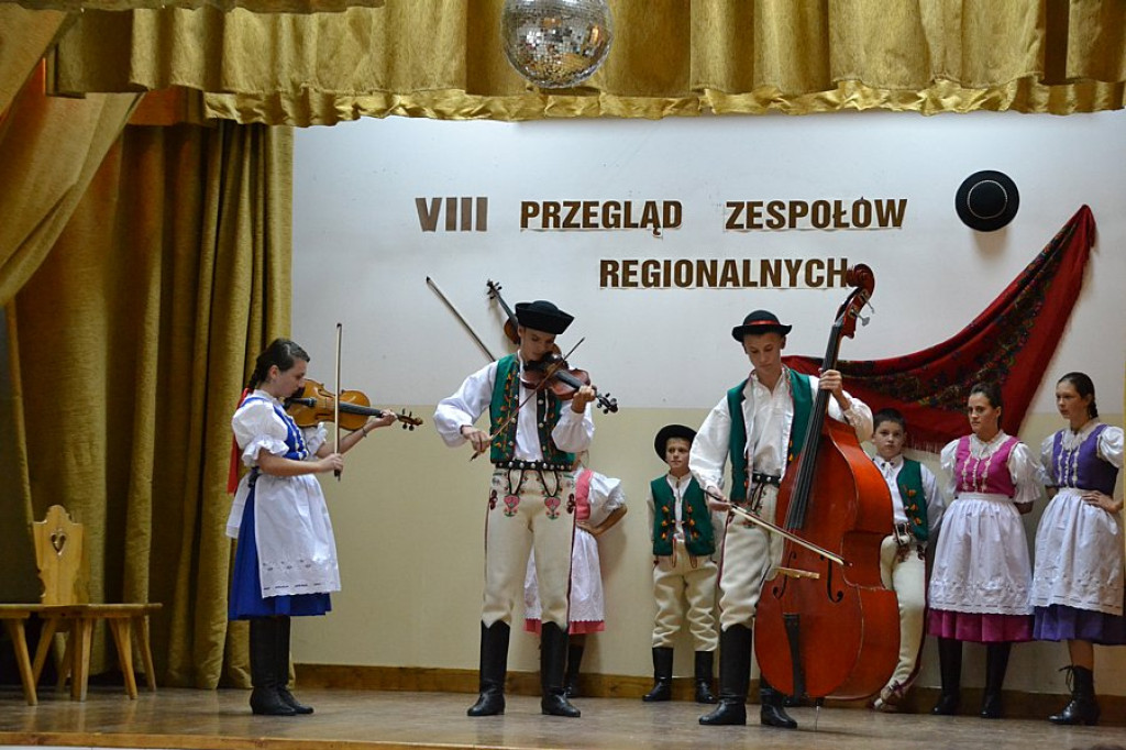 Łopuszna: Z miłości do folkloru